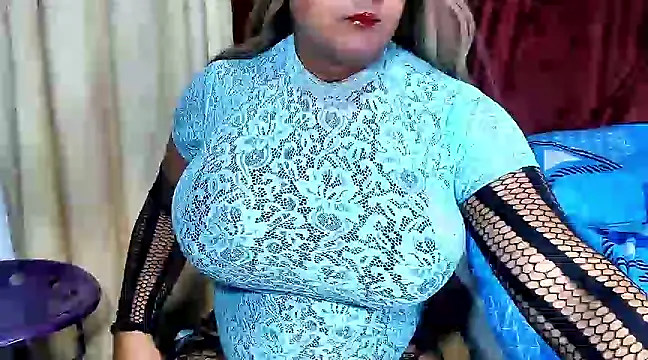 Snapshot of alessia_hot69 chatting on March 20, 1:26 pm alessia hot69 online show from March 20, 1:26 pm