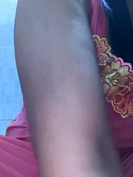 Snapshot of Lanyingxin18 chatting on March 1, 12:10 am Lanyingxin18 online show from March 1, 12:10 am