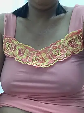 Lanyingxin18 online show from July 5, 6:04 pm