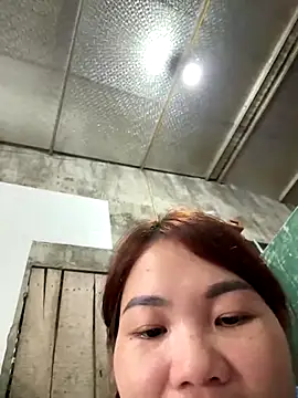 Emily 9xx online show from December 3, 2:42 am