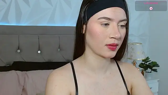 Gwen drew online show from November 8, 12:52 pm