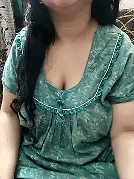 cuteyqueen online show from March 16, 3:26 pm