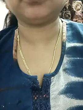 Snapshot of cuteyqueen chatting on February 1, 1:09 pm cuteyqueen online show from February 1, 1:09 pm