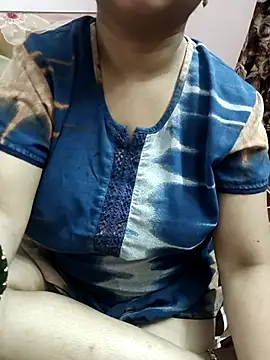 Snapshot of cuteyqueen chatting on September 13, 1:55 pm cuteyqueen online show from September 13, 1:55 pm