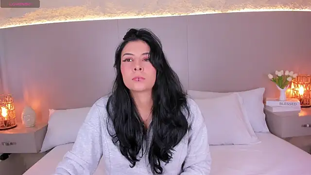 Snapshot of JessyEvans chatting on May 14, 7:11 pm JessyEvans online show from May 14, 7:11 pm