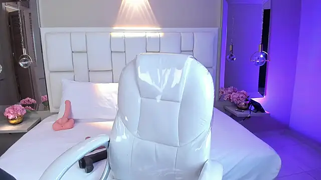 JessyEvans online show from November 20, 7:36 pm