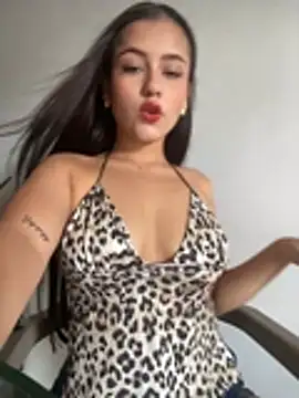Snapshot of AbbyMillerrr chatting on July 9, 6:18 pm AbbyMillerrr online show from July 9, 6:18 pm