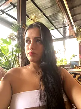 AbbyMillerrr online show from November 5, 3:37 pm