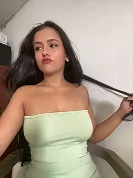 AbbyMillerrr online show from February 12, 5:23 pm