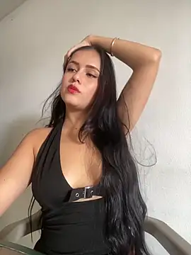 AbbyMillerrr online show from April 10, 5:42 pm