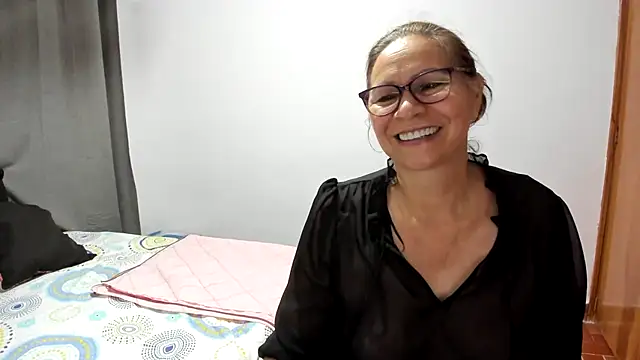 Carlaa-69 online show from December 5, 10:36 am