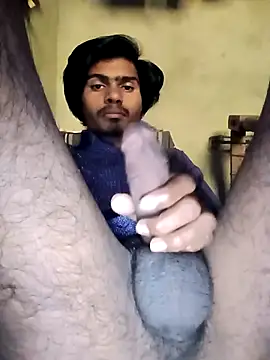 Yasha 14C Creator online show from December 3, 4:57 am