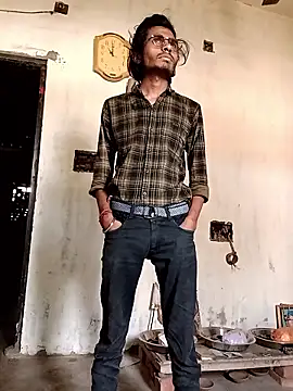 Yasha 14C Creator online show from February 6, 5:25 am