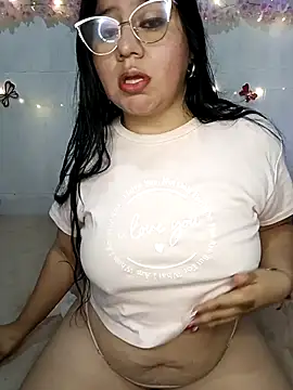 Snapshot of keterinjones--11 chatting on February 1, 3:49 am keterinjones--11 online show from February 1, 3:49 am