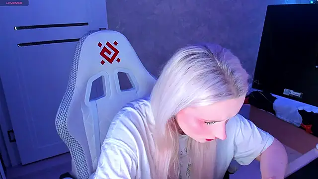 SweeteRose Royce online show from January 21, 4:37 pm