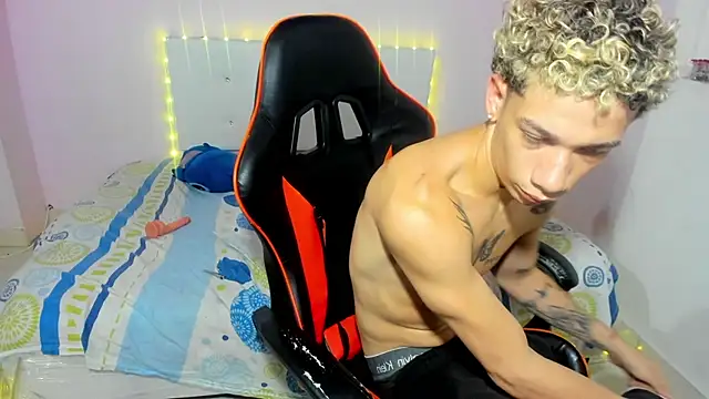 mateodeamjo online show from November 4, 7:23 am