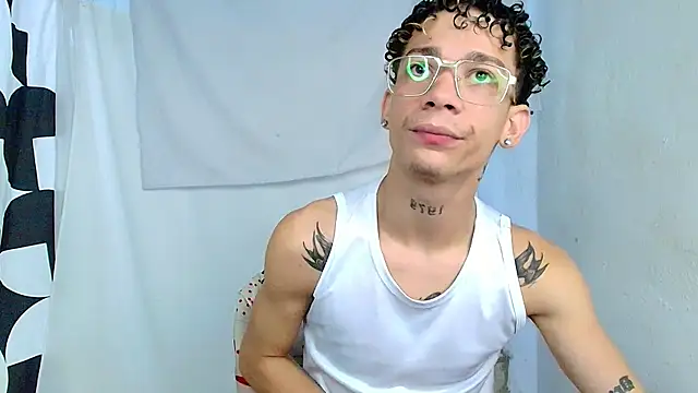 mateodeamjo online show from June 4, 3:22 am