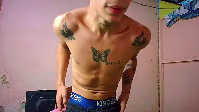 mateodeamjo online show from July 7, 1:52 am
