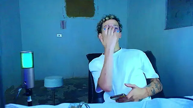 mateodeamjo online show from February 28, 6:57 am