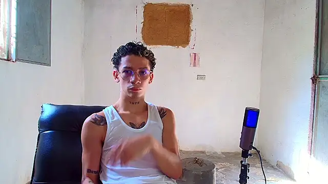 mateodeamjo online show from February 22, 8:21 pm