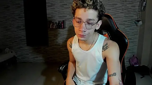 mateodeamjo online show from October 7, 8:48 am
