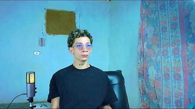 mateodeamjo online show from February 8, 4:05 pm