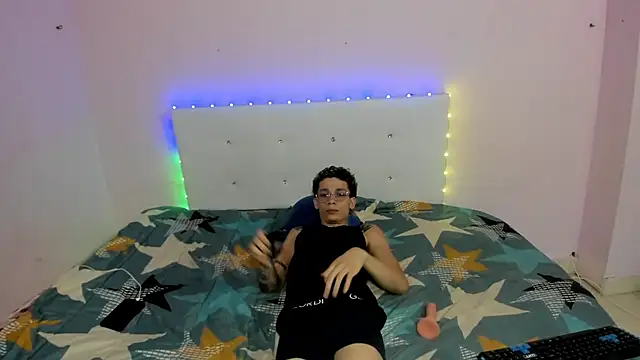 mateodeamjo online show from October 28, 6:34 am