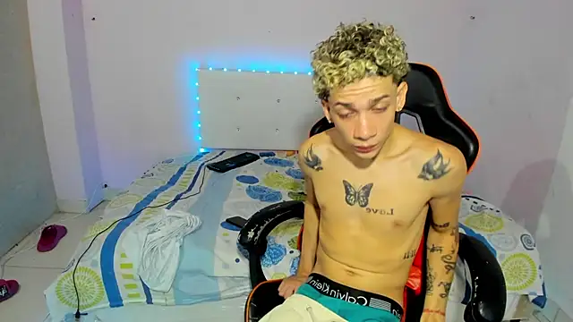 mateodeamjo online show from November 1, 7:13 am