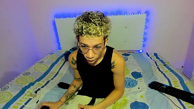 mateodeamjo online show from October 30, 9:29 am