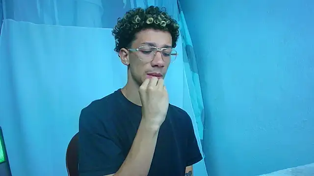 mateodeamjo online show from March 30, 7:10 am