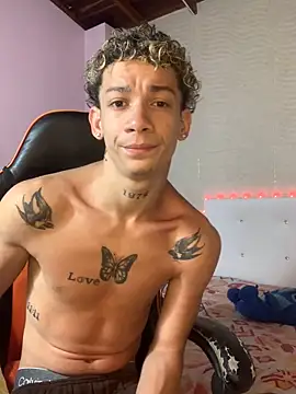 mateodeamjo online show from November 12, 8:40 am