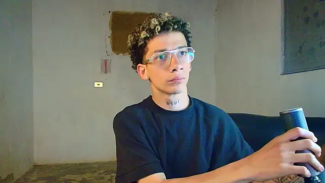 mateodeamjo online show from March 20, 6:47 am