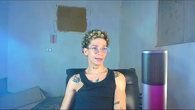 mateodeamjo online show from January 15, 2:15 am