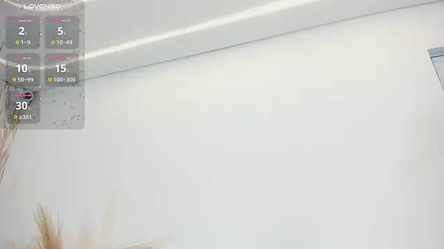 1m dalhia online show from March 20, 8:43 pm