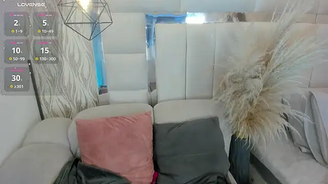 1m dalhia online show from March 27, 8:32 pm