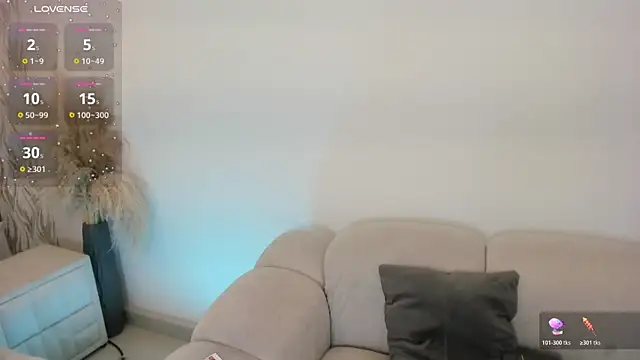 1m dalhia online show from April 1, 8:39 pm