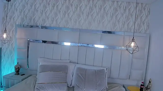 Snapshot of 1m_dalhia chatting on November 5, 8:23 pm 1m dalhia online show from November 5, 8:23 pm