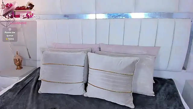 Snapshot of 1m_dalhia chatting on March 21, 8:18 pm 1m dalhia online show from March 21, 8:18 pm