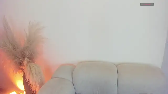 1m dalhia online show from April 13, 9:08 pm