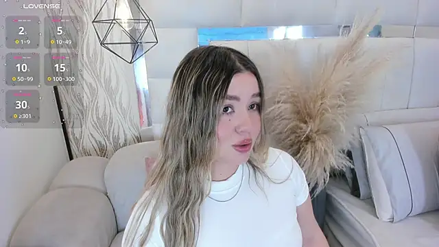 1m dalhia online show from March 28, 8:43 pm