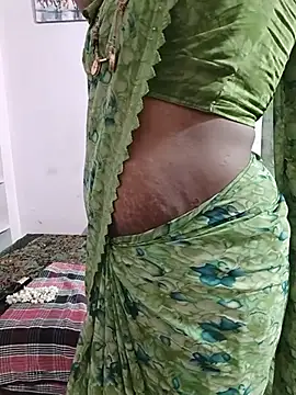 louise92 online show from July 11, 6:35 am