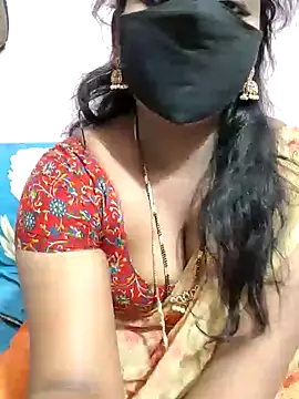 louise92 online show from December 17, 5:47 pm