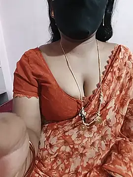 louise92 online show from July 2, 5:35 am
