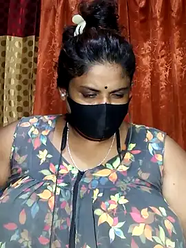 Snapshot of Dusto_Meye chatting on October 5, 1:46 pm Dusto Meye online show from October 5, 1:46 pm