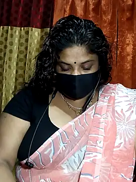Snapshot of Dusto_Meye chatting on October 18, 6:10 pm Dusto Meye online show from October 18, 6:10 pm