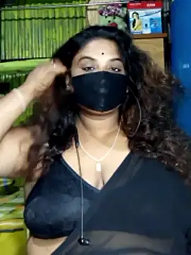 Snapshot of Dusto_Meye chatting on June 8, 4:40 pm Dusto Meye online show from June 8, 4:40 pm