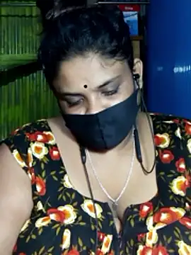 Snapshot of Dusto_Meye chatting on April 20, 1:24 pm Dusto Meye online show from April 20, 1:24 pm