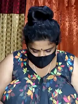 Snapshot of Dusto_Meye chatting on March 19, 8:11 pm Dusto Meye online show from March 19, 8:11 pm