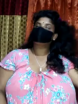Snapshot of Dusto_Meye chatting on February 23, 4:57 pm Dusto Meye online show from February 23, 4:57 pm
