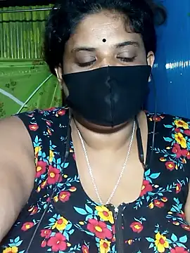 Dusto Meye online show from March 4, 6:15 pm